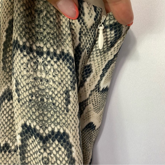 Express Snake Print Strappy A line Dress Size 8 NWT - Picture 4 of 8